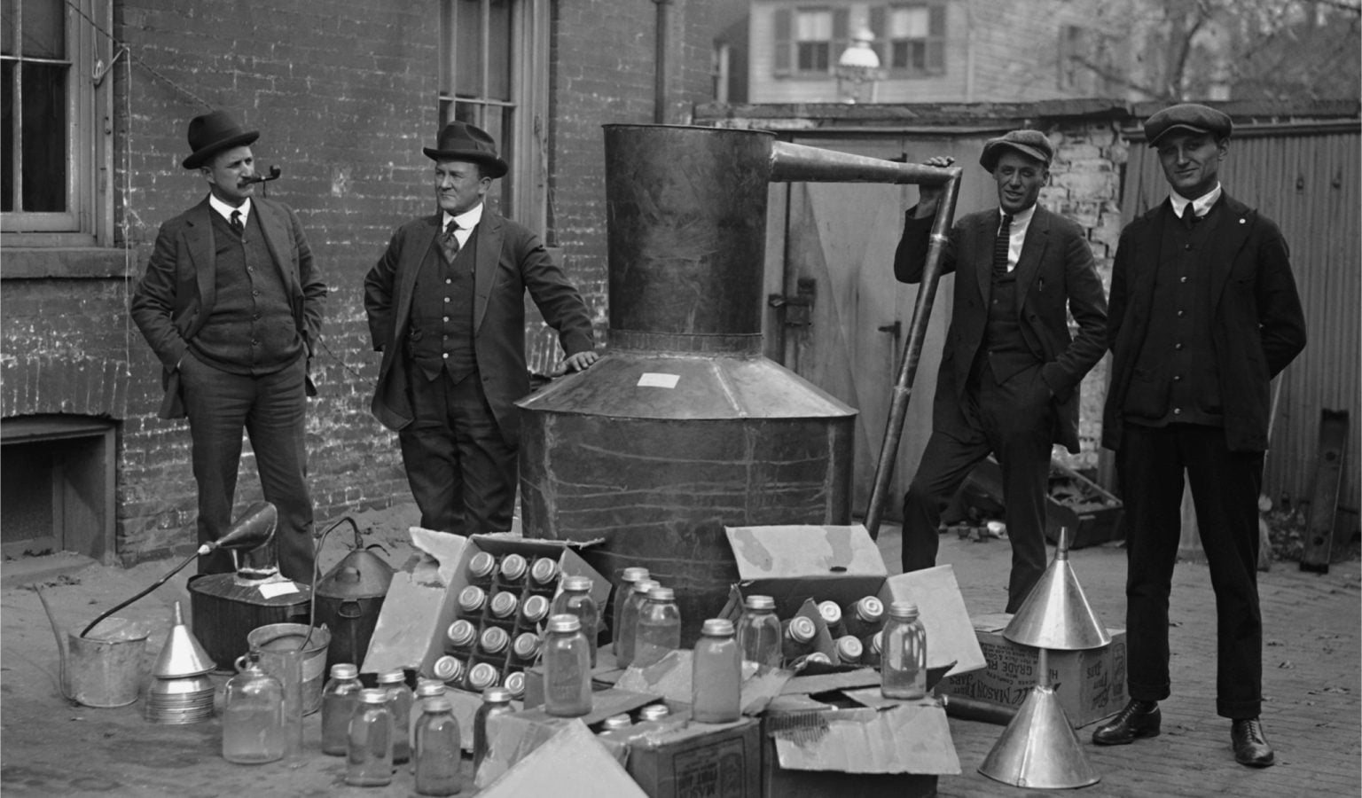 The Respected Scientists Who Pushed for Alcohol Prohibition in 1920 ⋆