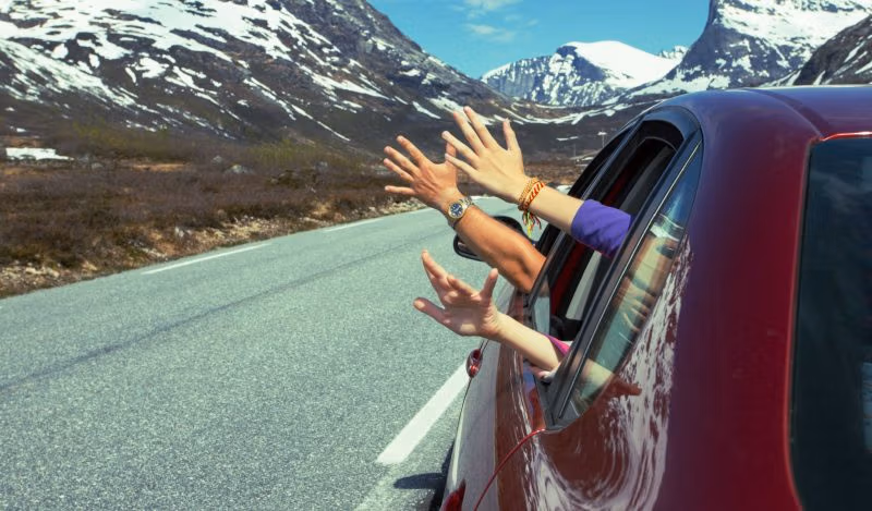 zamach stanu covid prawo do podróżowania