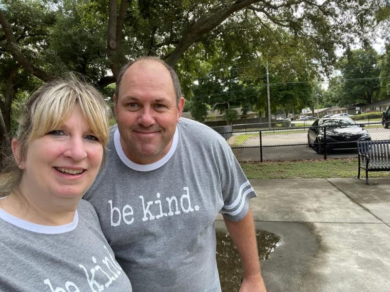 be-kind-patty-and-tony-800x600.jpeg