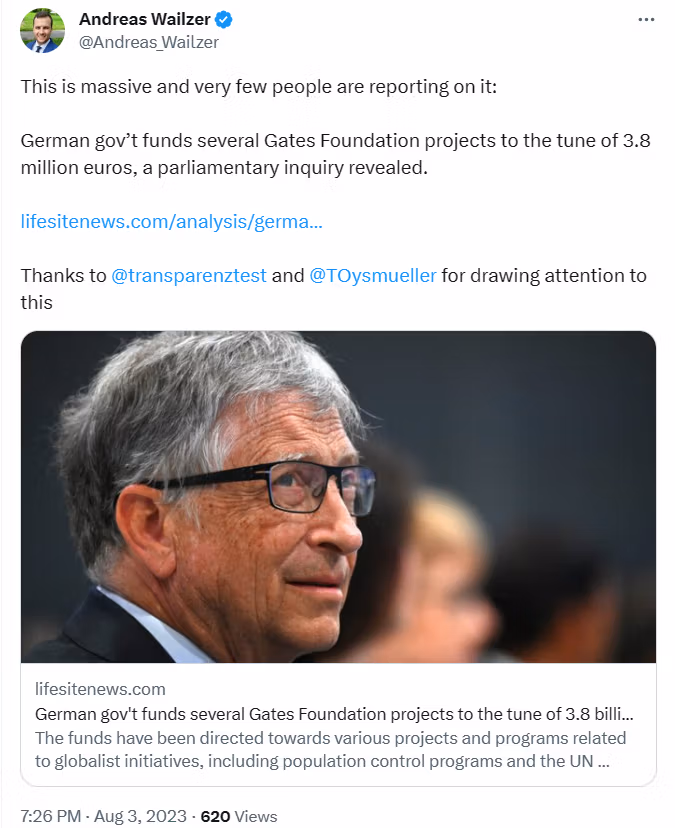 Automaticky vygenerovaný snímek obrazovky s popisem příspěvku na sociálních sítích