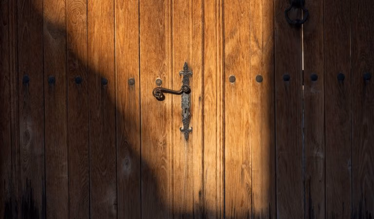 Doktor Kadlec przyznaje się do tuszowania pochodzenia Covid-19