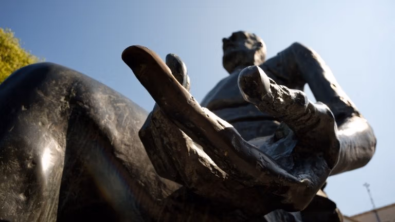 Francis Collins își dezvăluie accidental propria incompetență