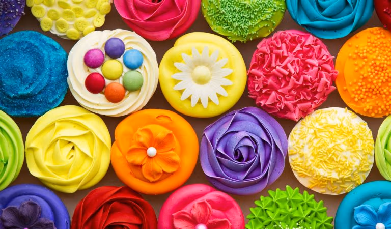 Viongezeo vya "GRAS" vya FDA na Rangi Bandia ya Chakula Vimepigwa Marufuku katika Nchi Nyingi Bado "Imeidhinishwa" nchini Marekani.