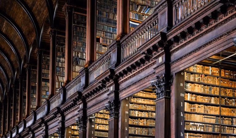 Ученые доказали, что вода прозрачна