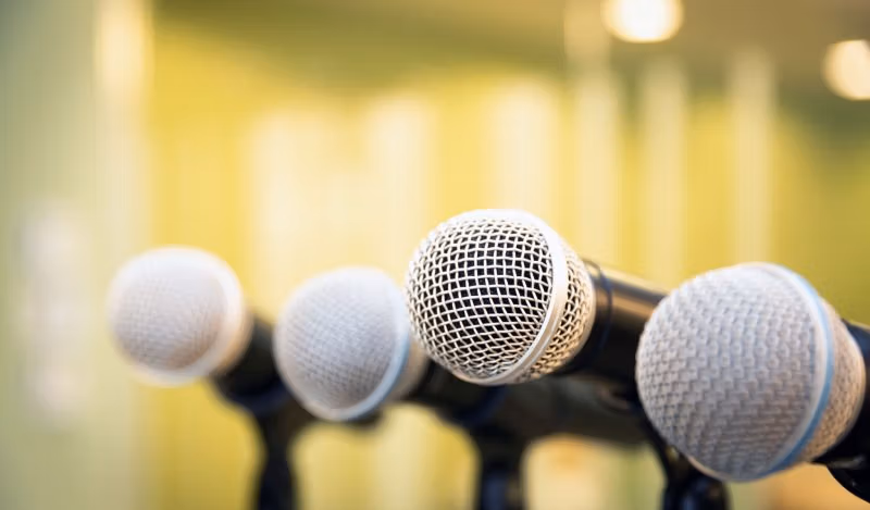 Florida Baş Cerrahı Aşı Yaralanmalarını Vurguladı ve Ulusal Sağlık Enstitüleri'ni (NIH) Harekete Geçmeye Çağırdı