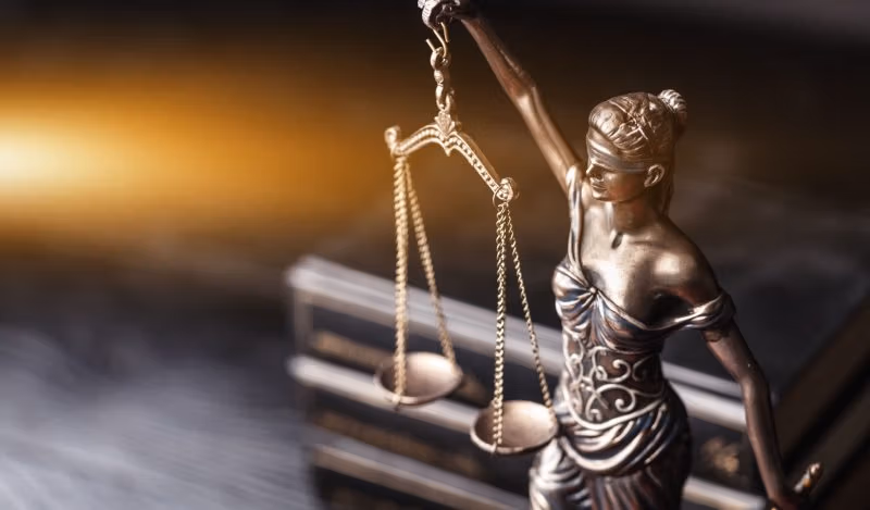 L'exoneració de Kirk Moore i el judici de Pam Bondi