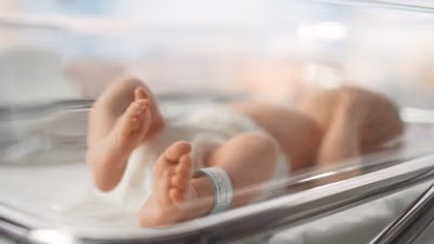 ACIP revela: La política de vacunación contra la hepatitis B en recién nacidos se basó en narrativas, no en ciencia