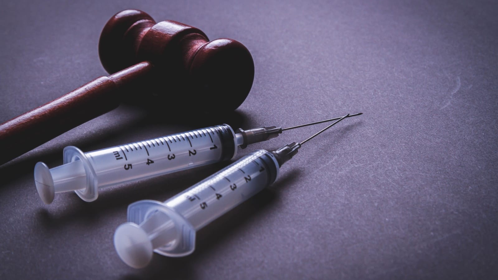 Federal Judge Blocks Kennedy’s Vaccine Reforms thumbnail