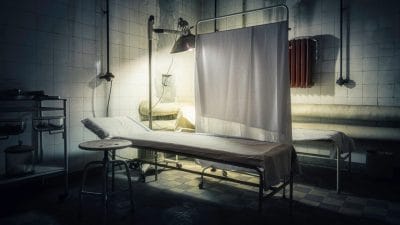 Mida tegi koroonapoliitika arstidega, kes keeldusid vaikimast